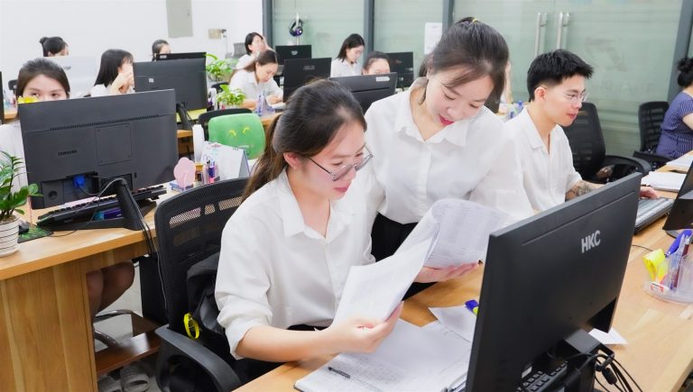Công ty mất hết hồ sơ, sổ sách, con dấu — có giải thể được không?